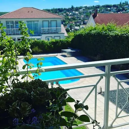 Naehe Saarbruecken Mit Grossem Garten Oeting